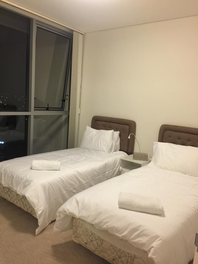 2 Bedroom High Rise Apartment Audley Exterior photo