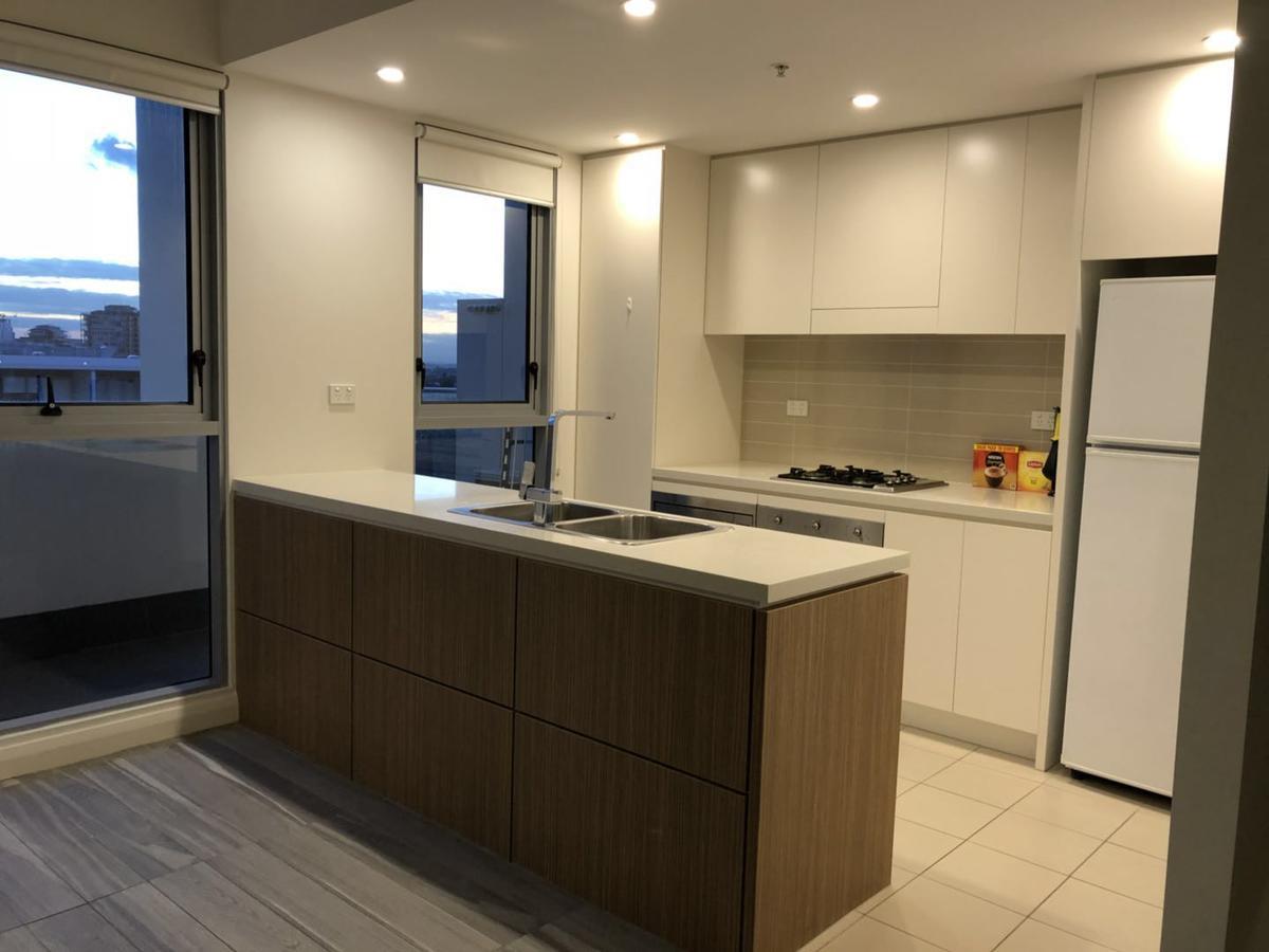 2 Bedroom High Rise Apartment Audley Exterior photo